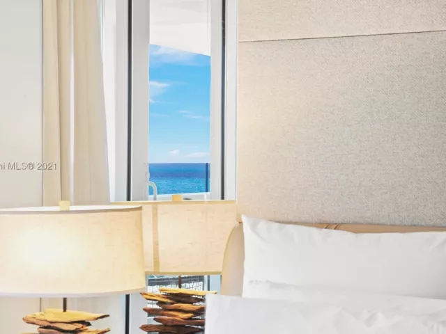3-bedroom condo for rent in Miami Beach - 102 24th St 904 - MondialRealty