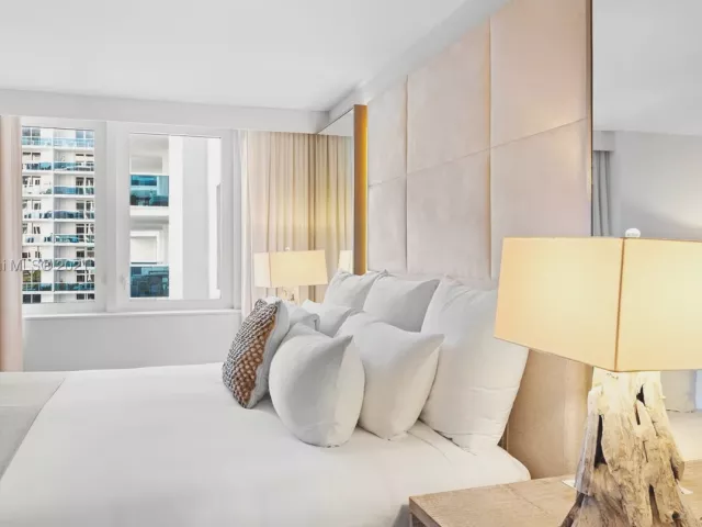 3-bedroom condo for rent in Miami Beach - 102 24th St 904 - MondialRealty