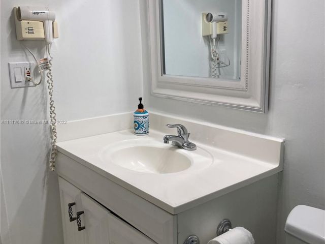 Apartment for rent  Unit #210 - photo 7443564