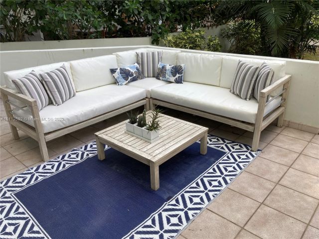 Apartment for rent  Unit #210 - photo 7443566