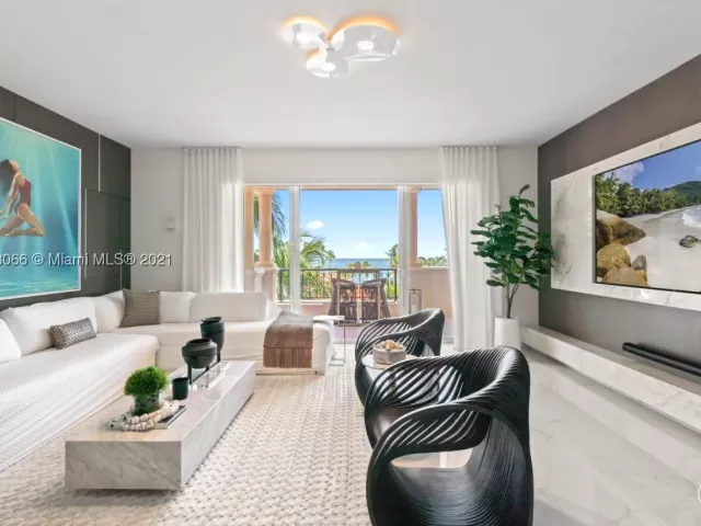 3-bedroom condo for rent in Miami Beach - 19143 Fisher Island Dr 19143 - MondialRealty