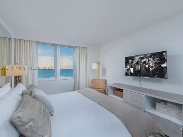 3-bedroom condo for rent in Miami Beach - 102 24th St 1144 - MondialRealty