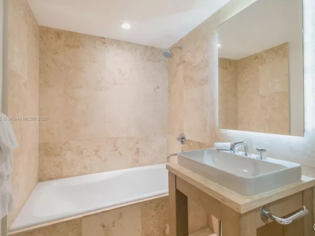 Apartment for rent  Unit #1144 - photo 1777766