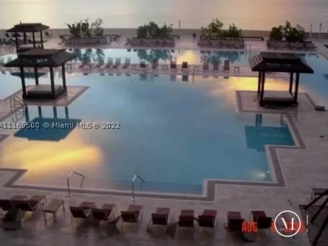 1-bedroom condo for rent in Hallandale Beach - 1830 S Ocean Dr 1505 - MondialRealty