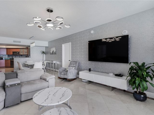 Apartment for rent  Unit #1203 - photo 6232197