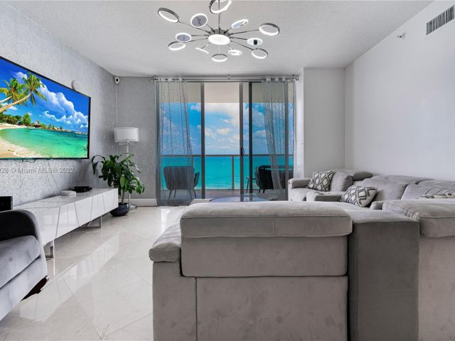 Apartment for rent  Unit #1203 - photo 6232199