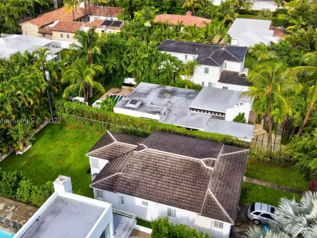 3-bedroom home for sale in Miami Beach - 535 W 51st St - MondialRealty