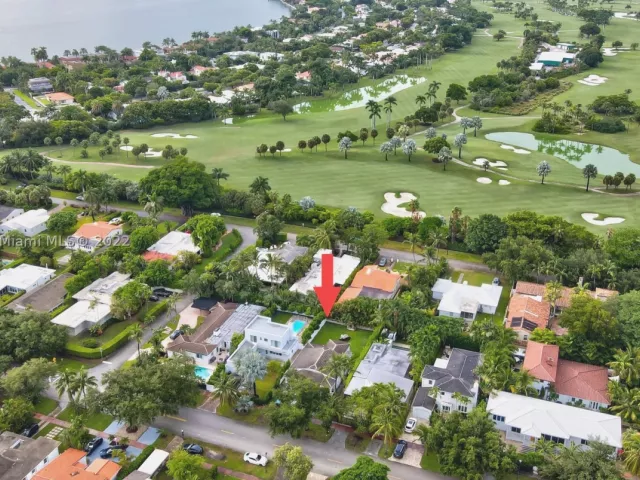 3-bedroom home for sale in Miami Beach - 535 W 51st St - MondialRealty