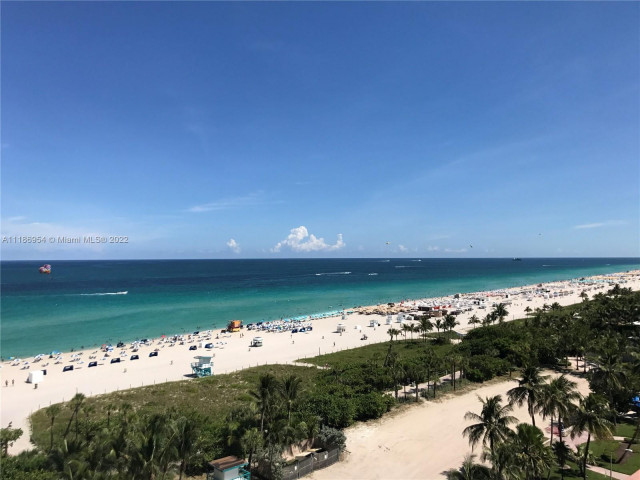 For Rent - 2201  Collins Avenue   1022