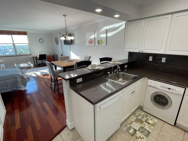 condo for rent in Hollywood - 2501 S OCEAN DR 1227 (AVAILABLE JULY) - MondialRealty
