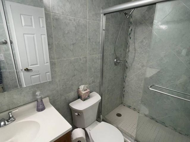 condo for rent in Hollywood - 2501 S OCEAN DR 1227 (AVAILABLE JULY) - MondialRealty