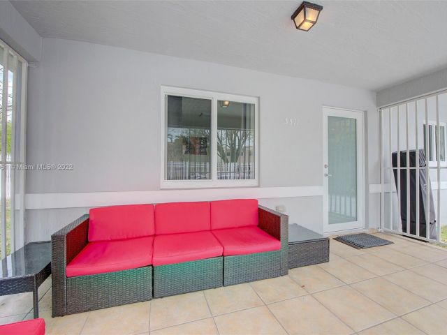 Home for sale at 3511 NW 1st Ave - photo 5273134