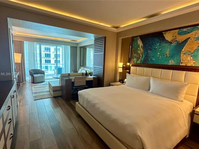 condo for sale in Fort Lauderdale - 551 N Fort Lauderdale Beach Blvd H1510 - MondialRealty