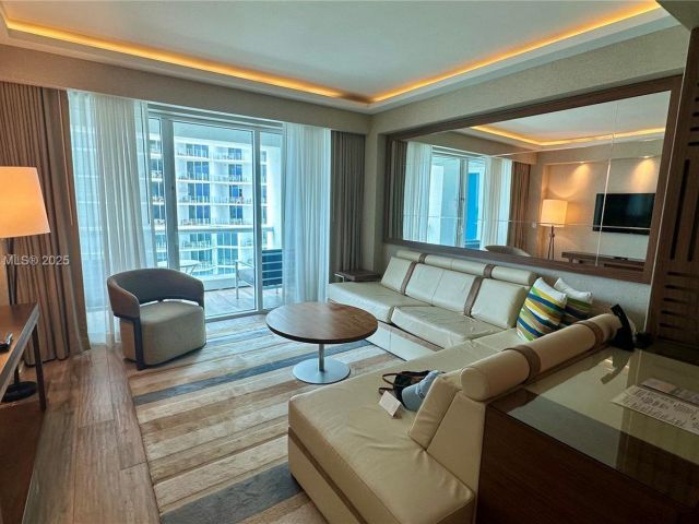 condo for sale in Fort Lauderdale - 551 N Fort Lauderdale Beach Blvd H1510 - MondialRealty