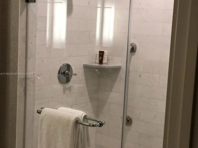 condo for sale in Fort Lauderdale - 551 N Fort Lauderdale Beach Blvd H1510 - MondialRealty