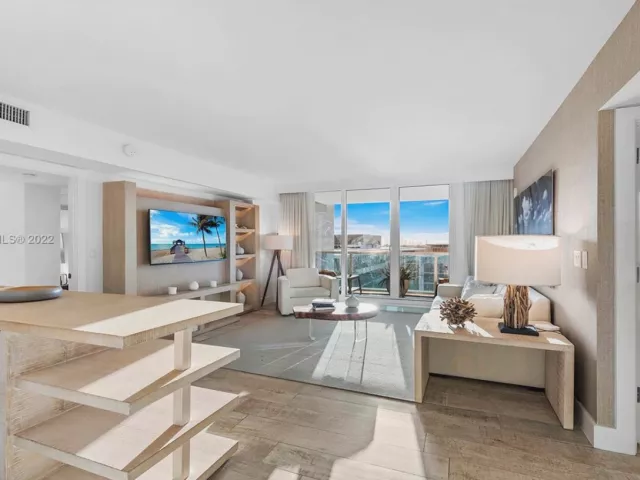 2-bedroom condo for rent in Miami Beach -  - MondialRealty