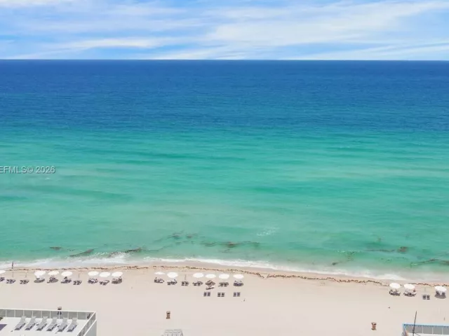 2-bedroom condo for sale in Sunny Isles Beach - 16001 Collins Ave 1705 - MondialRealty