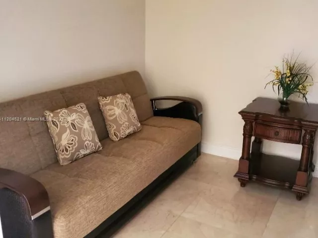 2-bedroom condo for rent in Sunny Isles Beach - 16699 Collins Ave 2704 - MondialRealty
