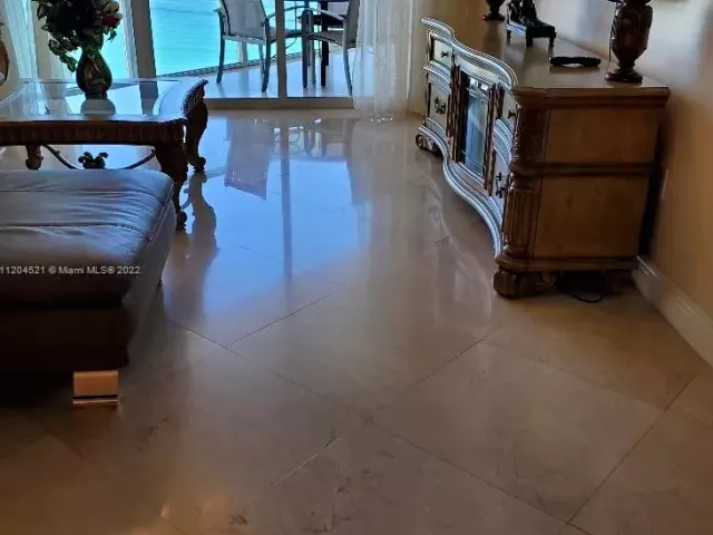 2-bedroom condo for rent in Sunny Isles Beach - 16699 Collins Ave 2704 - MondialRealty