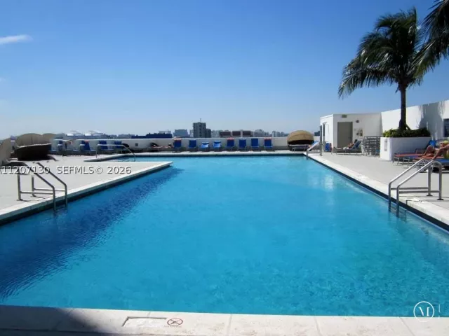 2-bedroom condo for rent in Miami - 1750 N Bayshore Dr 3914 - MondialRealty