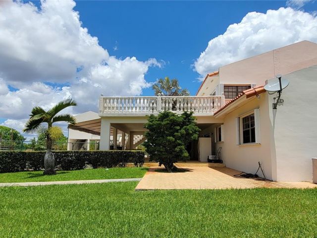 Home for sale at 20850 SW 210th Ave - photo 2556450