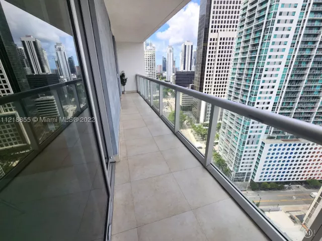 2-bedroom condo for sale in Miami - 485 Brickell Ave 2504 - MondialRealty