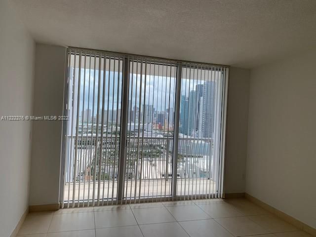 Apartment for sale  Unit #2806 - photo 5851893