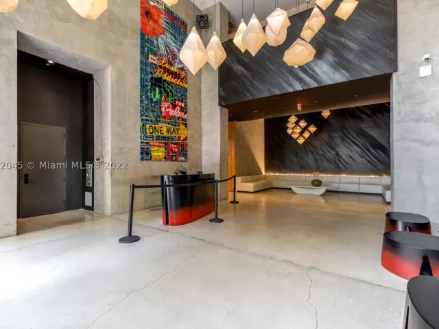 1-bedroom condo for rent in Miami - 151 SE 1st St 809 - MondialRealty
