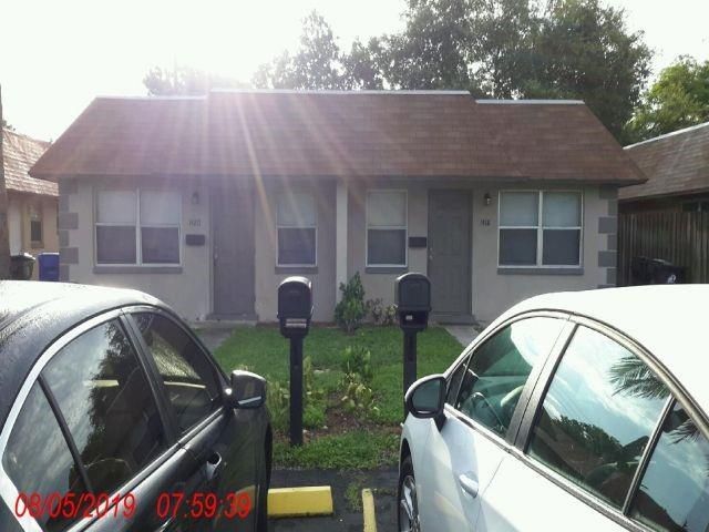 Home for sale at 1418 NW 8th Ave - photo 6114137