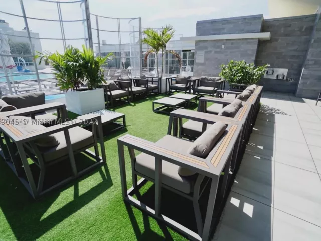 1-bedroom condo for sale in Hollywood - 777 N Ocean Dr N323 - MondialRealty