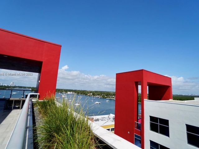 1-bedroom condo for sale in Hollywood - 777 N Ocean Dr N323 - MondialRealty