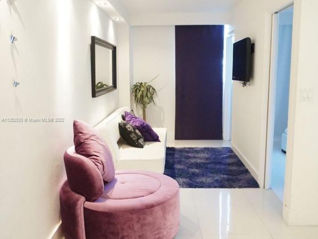 Apartment for rent  Unit #309 - photo 7443574