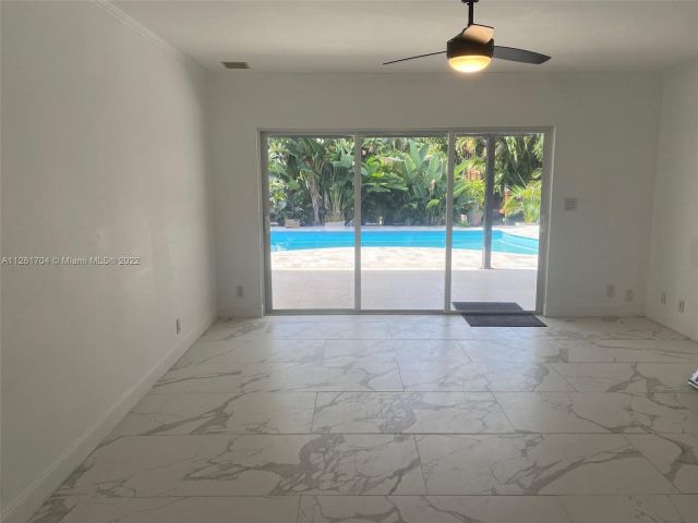 Home for rent at 1714 W Las Olas Blvd 1714 - photo 2916321