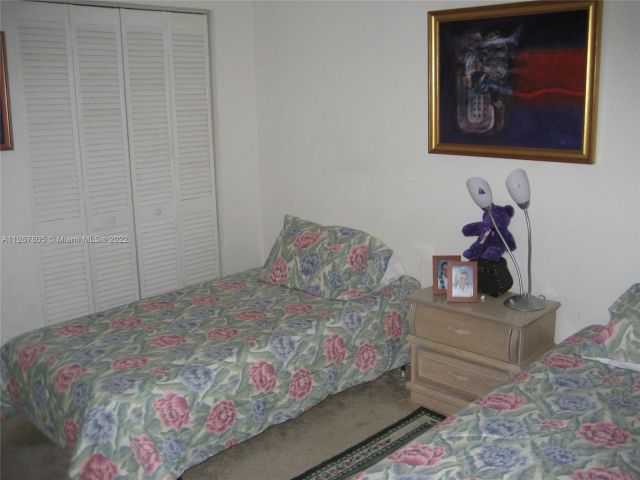 Home for rent at 11282 SW 91 TE 0 - photo 2974873