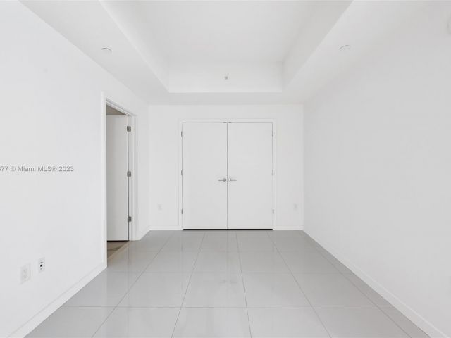 Apartment for sale  Unit #912 - photo 4538680