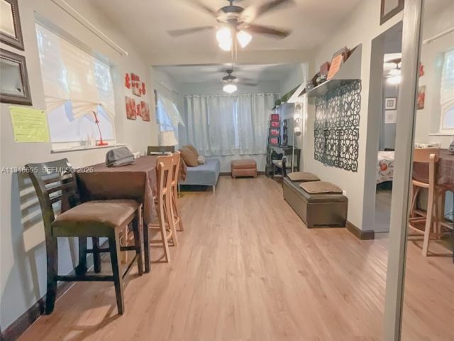 2-bedroom home for rent in Miami - 3682 SW 26th St 2 - MondialRealty