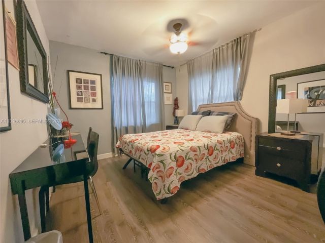 2-bedroom home for rent in Miami - 3682 SW 26th St 2 - MondialRealty