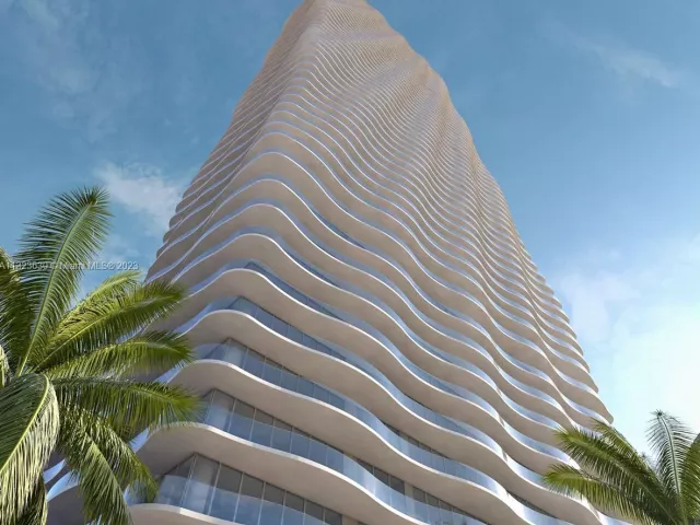 3-bedroom condo for sale in Miami - 1400 Biscayne Boulevard 4803 - MondialRealty