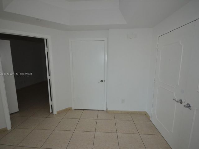 Apartment for sale  Unit #306 - photo 3430340