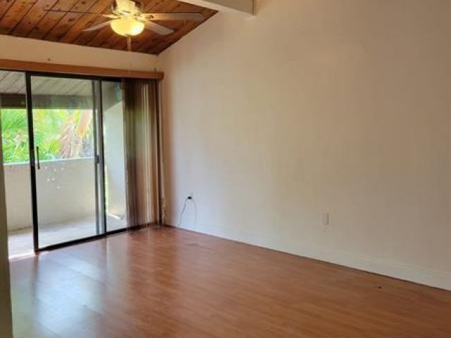 Home for rent at 19424 NE 26th Ave   131B - photo 3462811