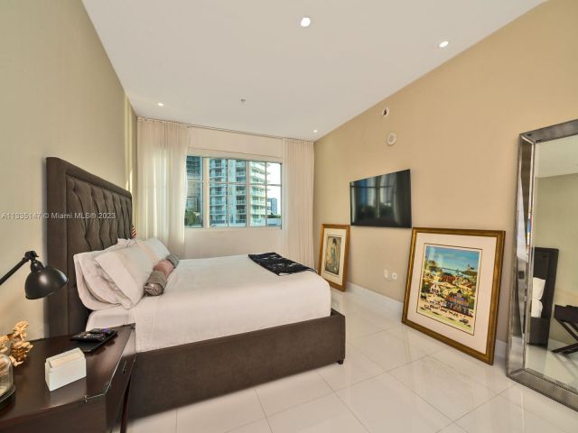 Home for sale at 200 Sunny Isles Blvd TH-404 - photo 3482559