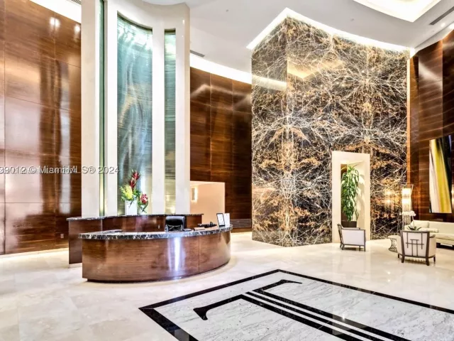 3-bedroom condo for rent in Sunny Isles Beach - 16001 Collins Ave 3201 - MondialRealty