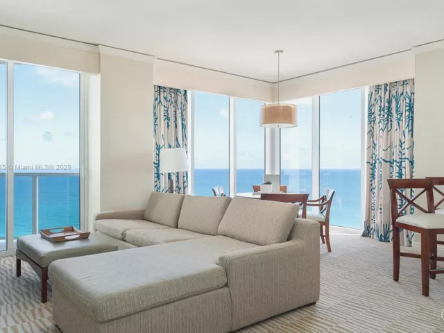 2-bedroom condo for sale in Sunny Isles Beach - 18001 Collins Ave 2109 - MondialRealty
