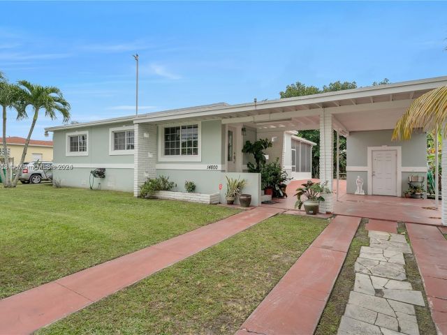 Home for sale at 14800 NE 8th Ave - photo 5255152