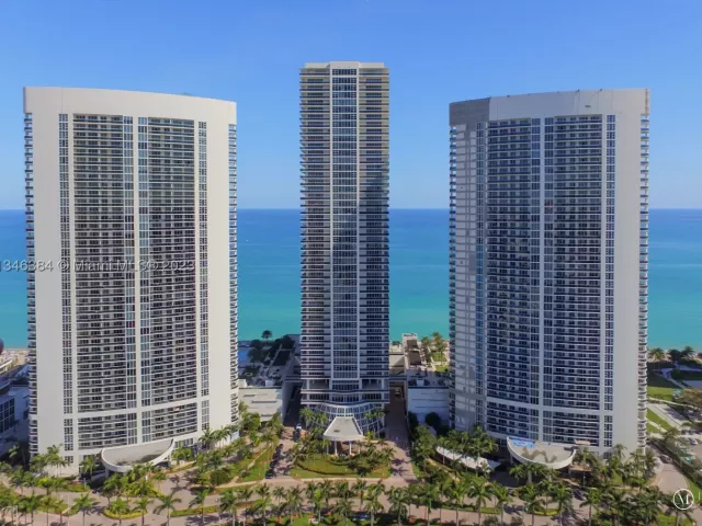 3-bedroom condo for rent in Hallandale Beach - 1830 S Ocean Dr 4602 - MondialRealty