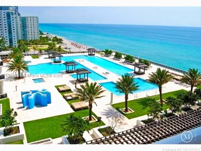 3-bedroom condo for rent in Hallandale Beach - 1830 S Ocean Dr 4602 - MondialRealty