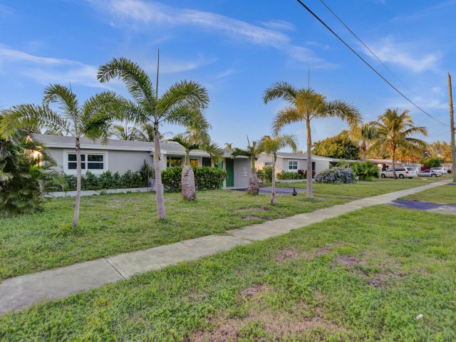 Home for sale at 4501 SW 34th Avenue Avenue - photo 3668896
