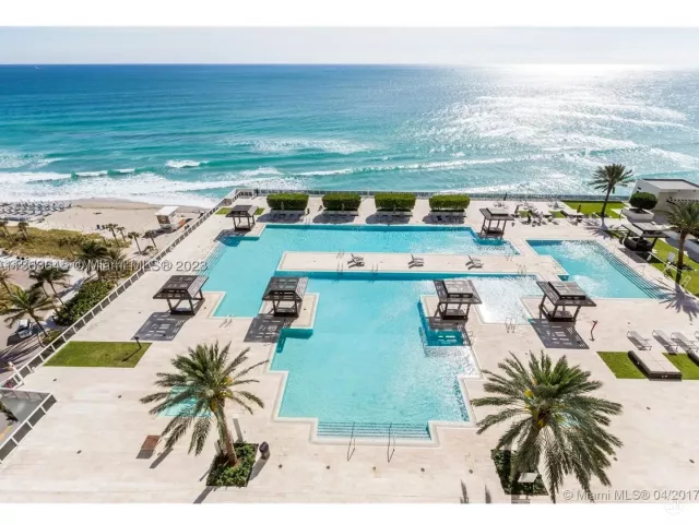 2-bedroom condo for rent in Hallandale Beach - 1830 S Ocean Dr 1806 short term - MondialRealty