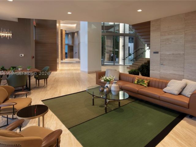 3-bedroom condo for rent in North Miami Beach - 16385 Biscayne Blvd 7 - MondialRealty
