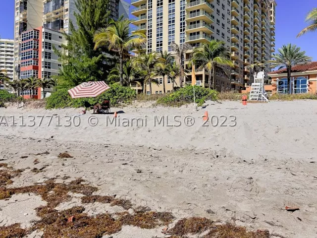 3-bedroom condo for rent in Hallandale Beach - 2080 S Ocean Dr 111 - MondialRealty
